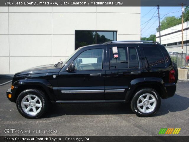 2007 Jeep Liberty Limited 4x4 in Black Clearcoat