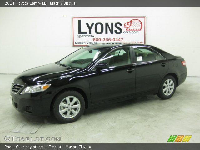 2011 Toyota Camry LE in Black