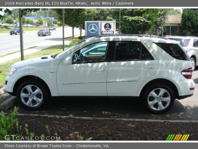 2009 Mercedes-Benz ML 320 BlueTec 4Matic in Arctic White