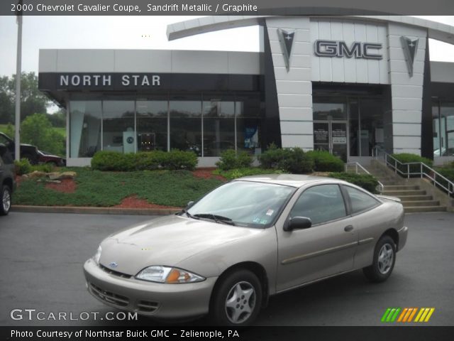 2000 Chevrolet Cavalier Coupe in Sandrift Metallic