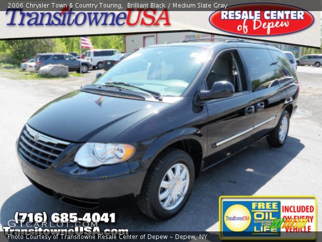 2006 Chrysler Town & Country Touring in Brilliant Black