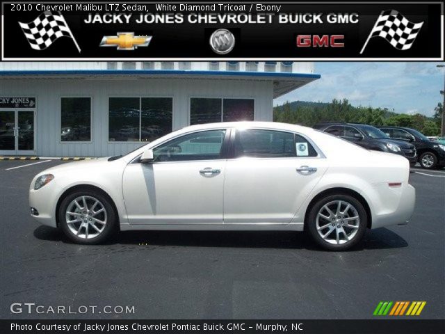 2010 Chevrolet Malibu LTZ Sedan in White Diamond Tricoat