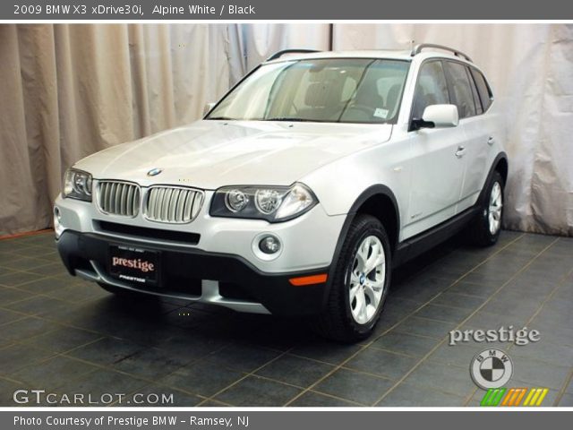 2009 BMW X3 xDrive30i in Alpine White