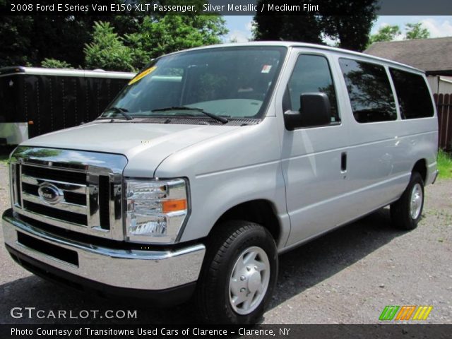 2008 Ford E Series Van E150 XLT Passenger in Silver Metallic
