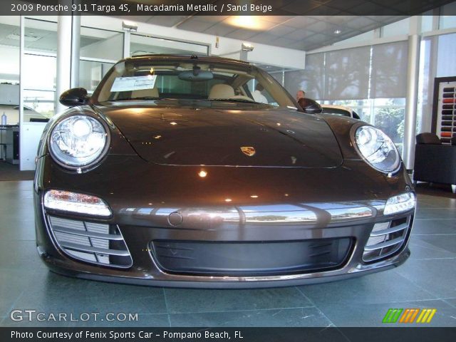 2009 Porsche 911 Targa 4S in Macadamia Metallic