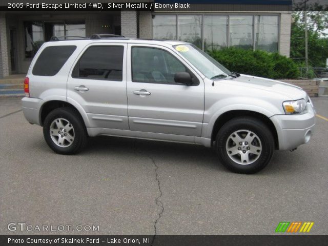 2005 Ford Escape Limited 4WD in Silver Metallic