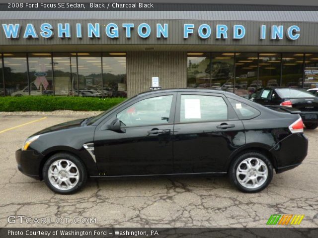 2008 Ford Focus SE Sedan in Black