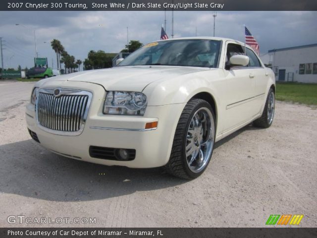2007 Chrysler 300 Touring in Stone White