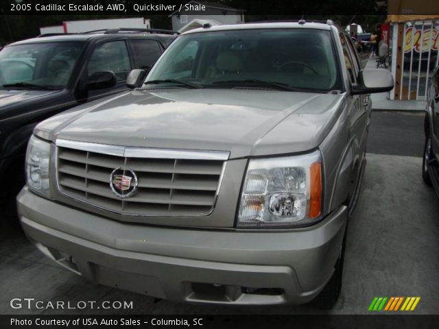2005 Cadillac Escalade AWD in Quicksilver