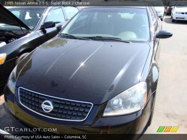 2005 Nissan Altima 2.5 S in Super Black