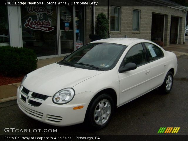 2005 Dodge Neon SXT in Stone White