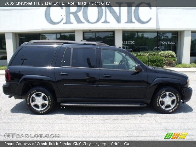 2005 Chevrolet TrailBlazer EXT LT 4x4 in Black