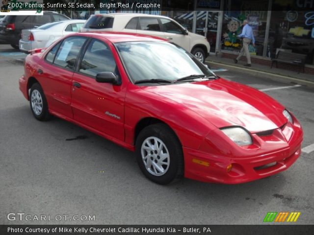 2002 Pontiac Sunfire SE Sedan in Bright Red