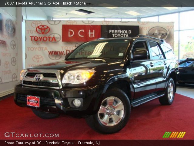 2007 Toyota 4Runner SR5 4x4 in Black