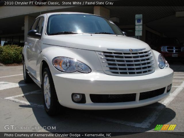 2010 Chrysler PT Cruiser Classic in Stone White