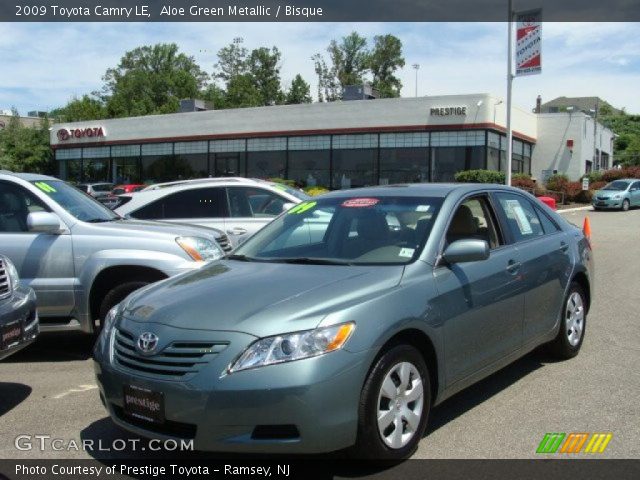 2009 Toyota Camry LE in Aloe Green Metallic