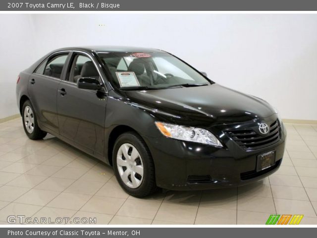 2007 Toyota Camry LE in Black