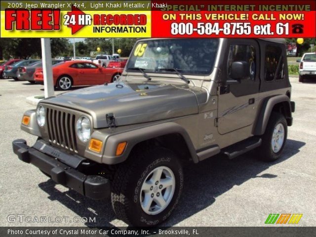 2005 Jeep Wrangler X 4x4 in Light Khaki Metallic