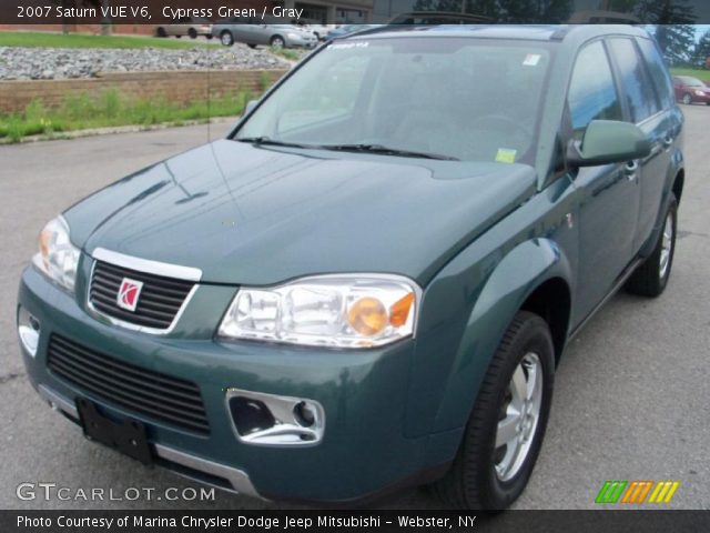 2007 Saturn VUE V6 in Cypress Green