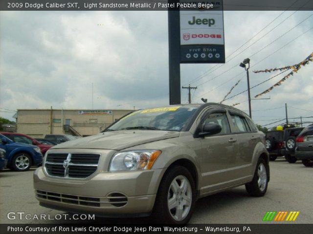 2009 Dodge Caliber SXT in Light Sandstone Metallic