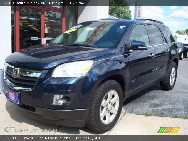 2008 Saturn Outlook XR in Midnight Blue