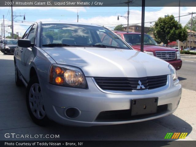 2007 Mitsubishi Galant ES in Liquid Silver Metallic