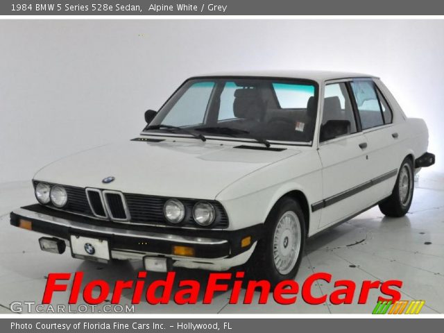 1984 BMW 5 Series 528e Sedan in Alpine White