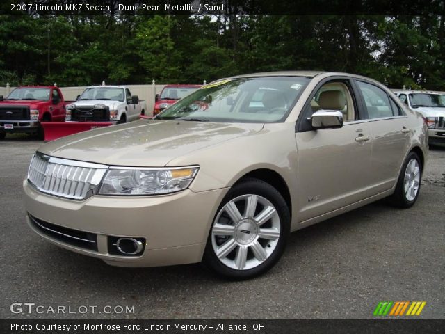 2007 Lincoln MKZ Sedan in Dune Pearl Metallic
