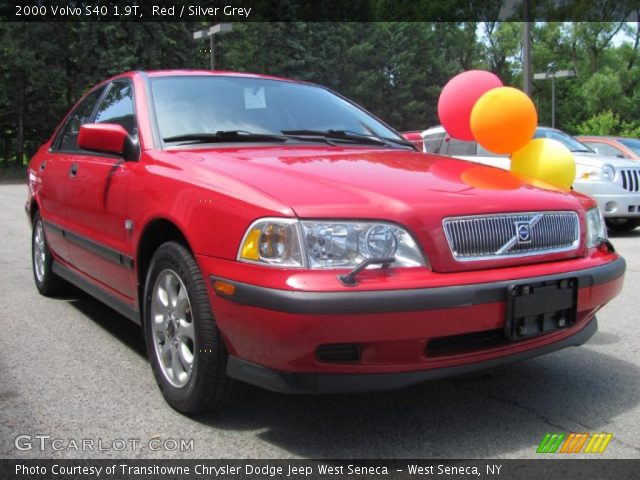 2000 Volvo S40 1.9T in Red