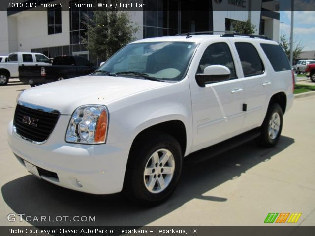 2010 GMC Yukon SLE in Summit White