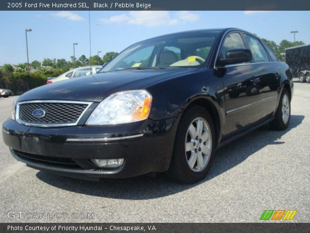 2005 Ford Five Hundred SEL in Black