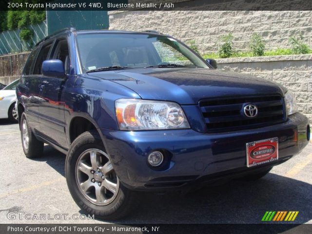 2004 Toyota Highlander V6 4WD in Bluestone Metallic