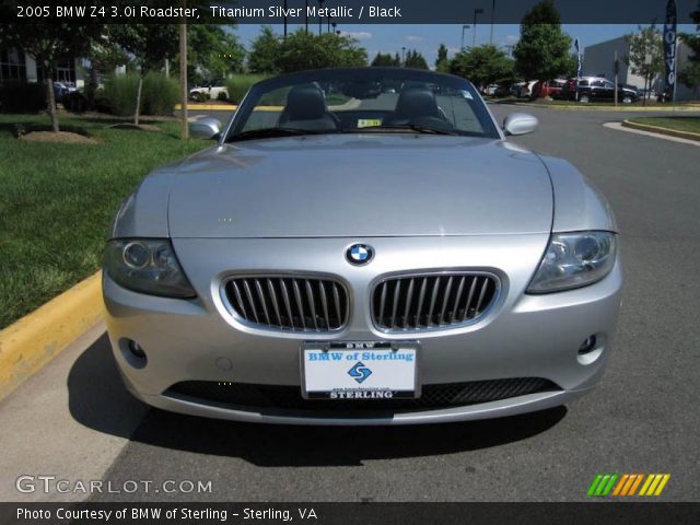 2005 BMW Z4 3.0i Roadster in Titanium Silver Metallic