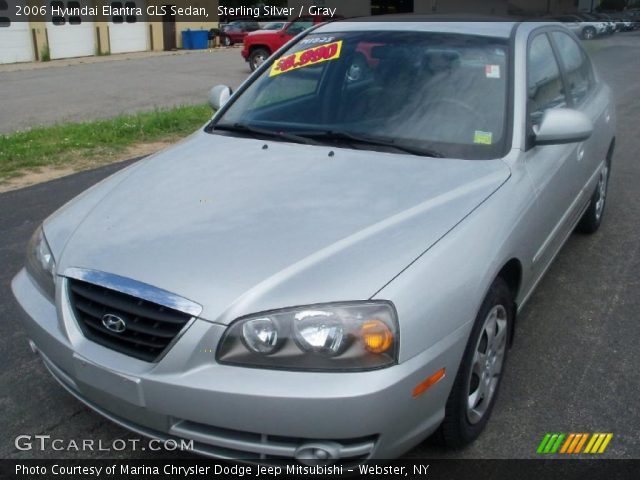 2006 Hyundai Elantra GLS Sedan in Sterling Silver