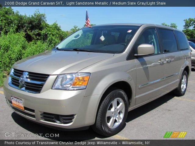 2008 Dodge Grand Caravan SXT in Light Sandstone Metallic