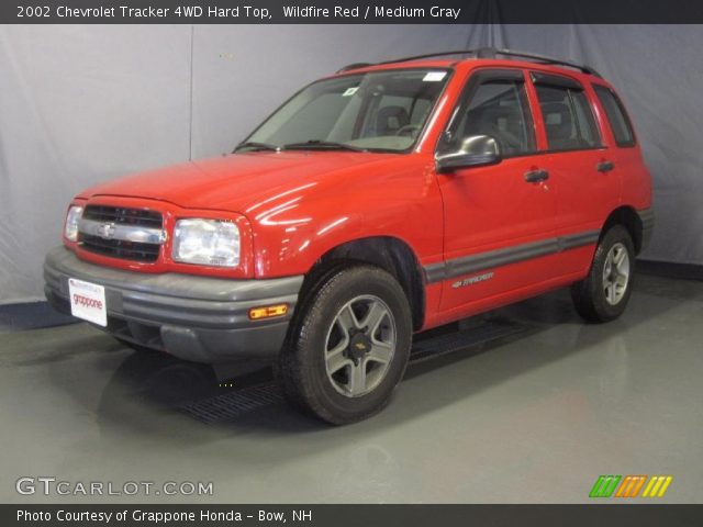 2002 Chevrolet Tracker 4WD Hard Top in Wildfire Red
