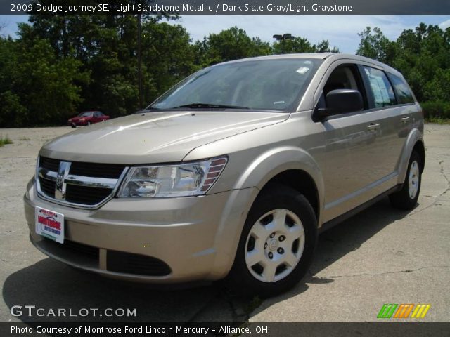 2009 Dodge Journey SE in Light Sandstone Metallic