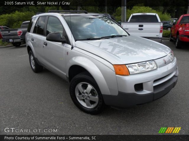 2005 Saturn VUE  in Silver Nickel