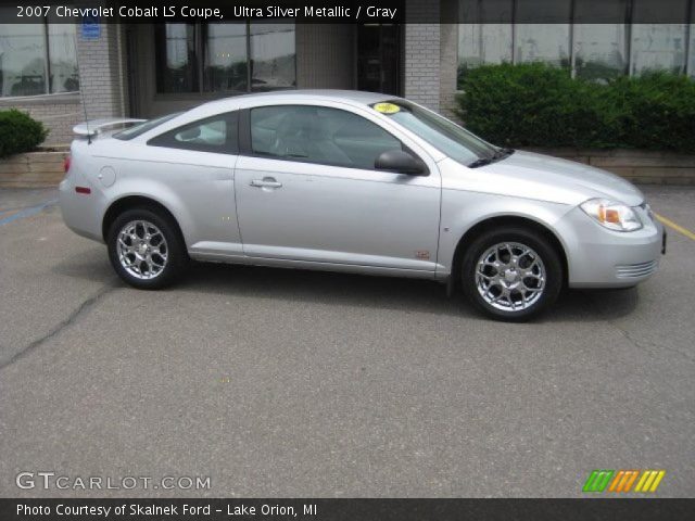 2007 Chevrolet Cobalt LS Coupe in Ultra Silver Metallic