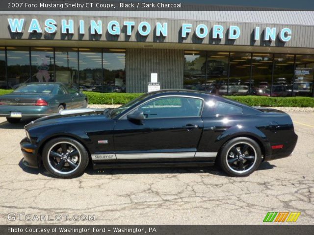 2007 Ford Mustang Shelby GT Coupe in Black
