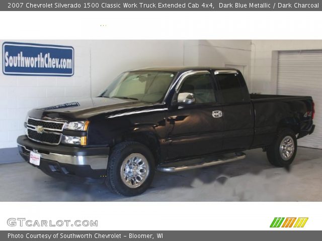 2007 Chevrolet Silverado 1500 Classic Work Truck Extended Cab 4x4 in Dark Blue Metallic