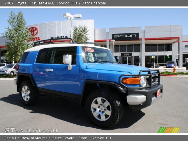 2007 Toyota FJ Cruiser 4WD in Voodoo Blue