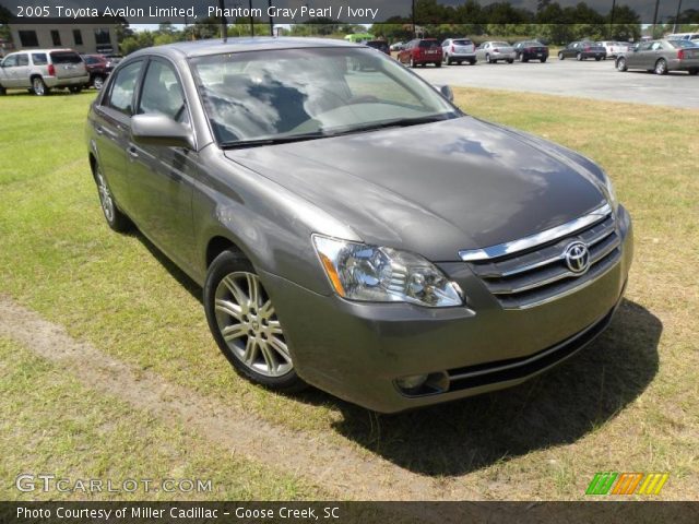 2005 Toyota Avalon Limited in Phantom Gray Pearl