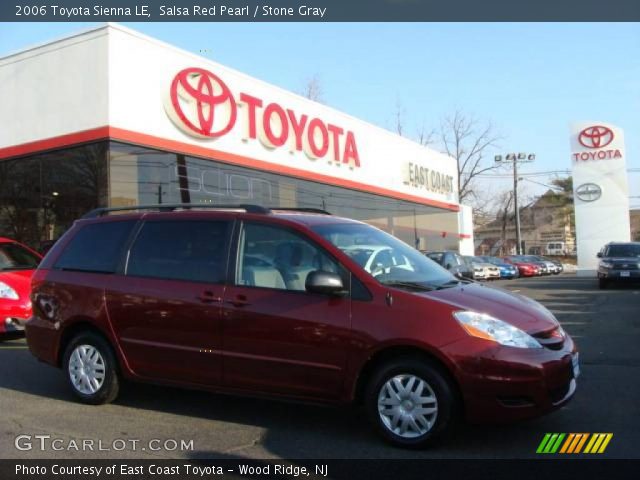 2006 Toyota Sienna LE in Salsa Red Pearl