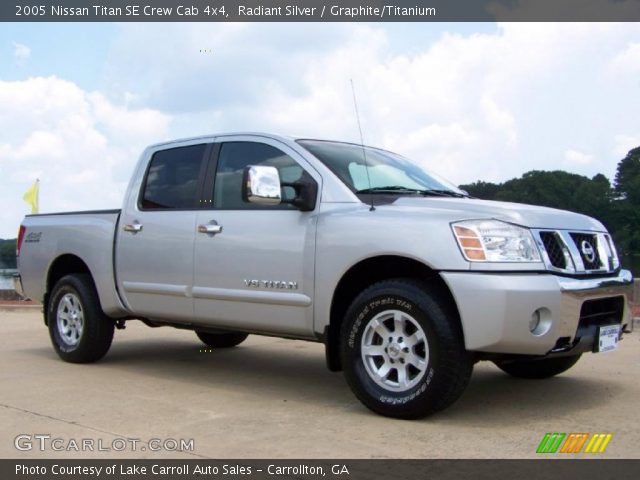 2005 Nissan Titan SE Crew Cab 4x4 in Radiant Silver