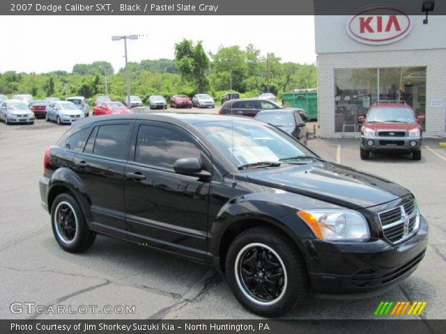 2007 Dodge Caliber SXT in Black