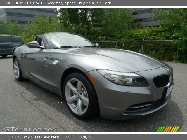 2009 BMW Z4 sDrive30i Roadster in Space Gray Metallic