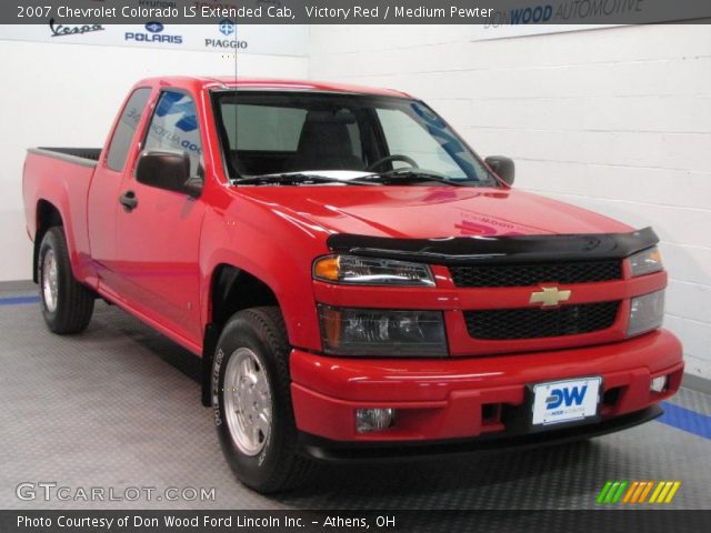 2007 Chevrolet Colorado LS Extended Cab in Victory Red