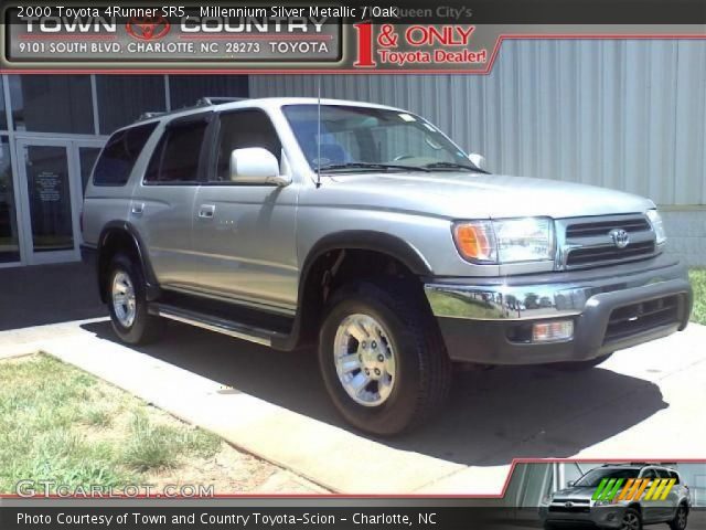 2000 Toyota 4Runner SR5 in Millennium Silver Metallic