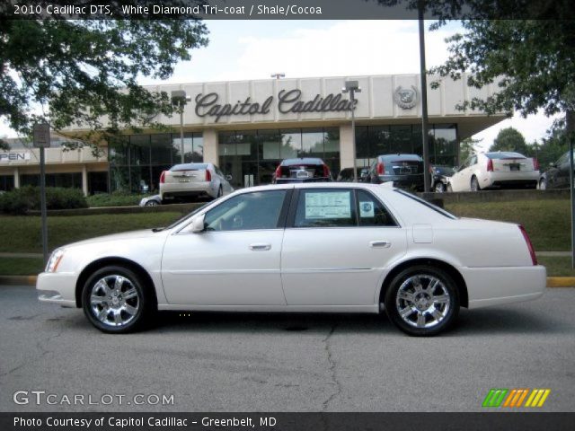 2010 Cadillac DTS  in White Diamond Tri-coat